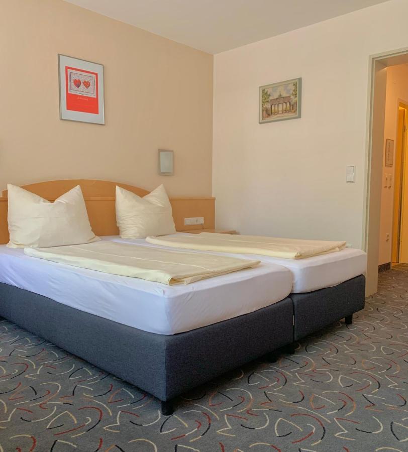 Hotel Garni Brugger Lindau  Bagian luar foto