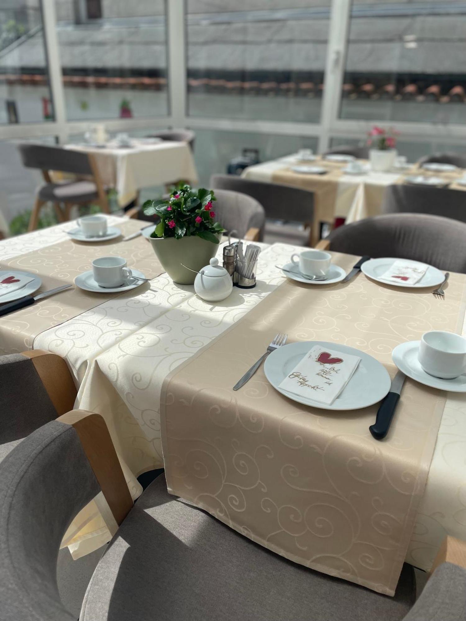 Hotel Garni Brugger Lindau  Bagian luar foto
