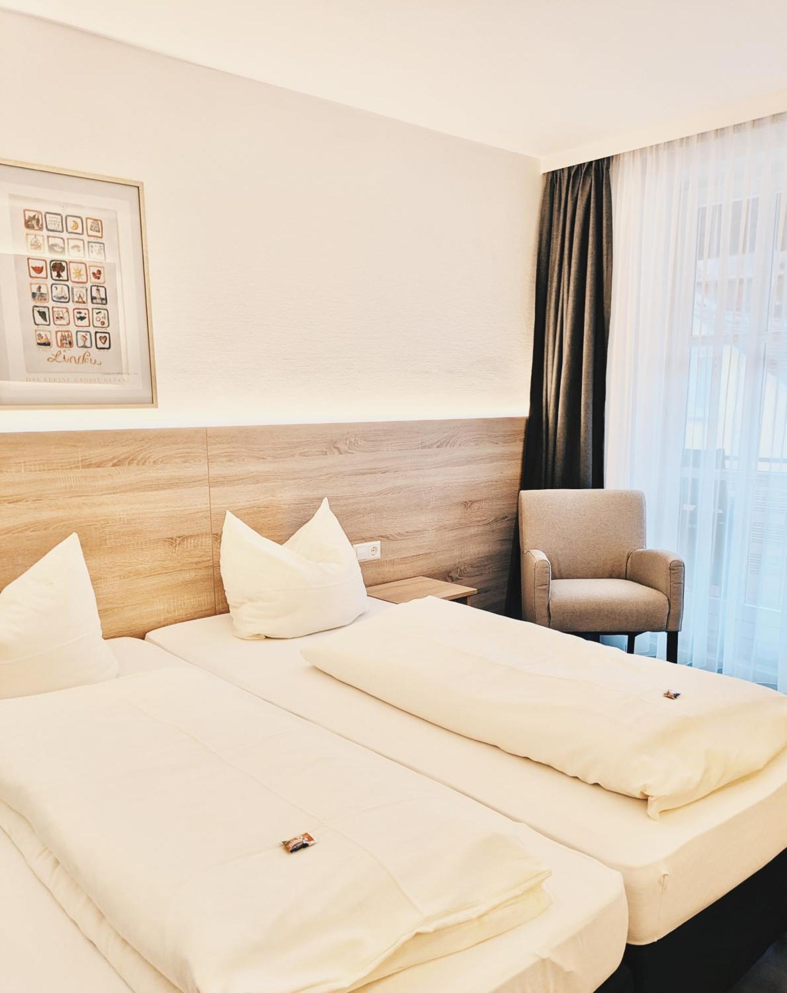 Hotel Garni Brugger Lindau  Bagian luar foto