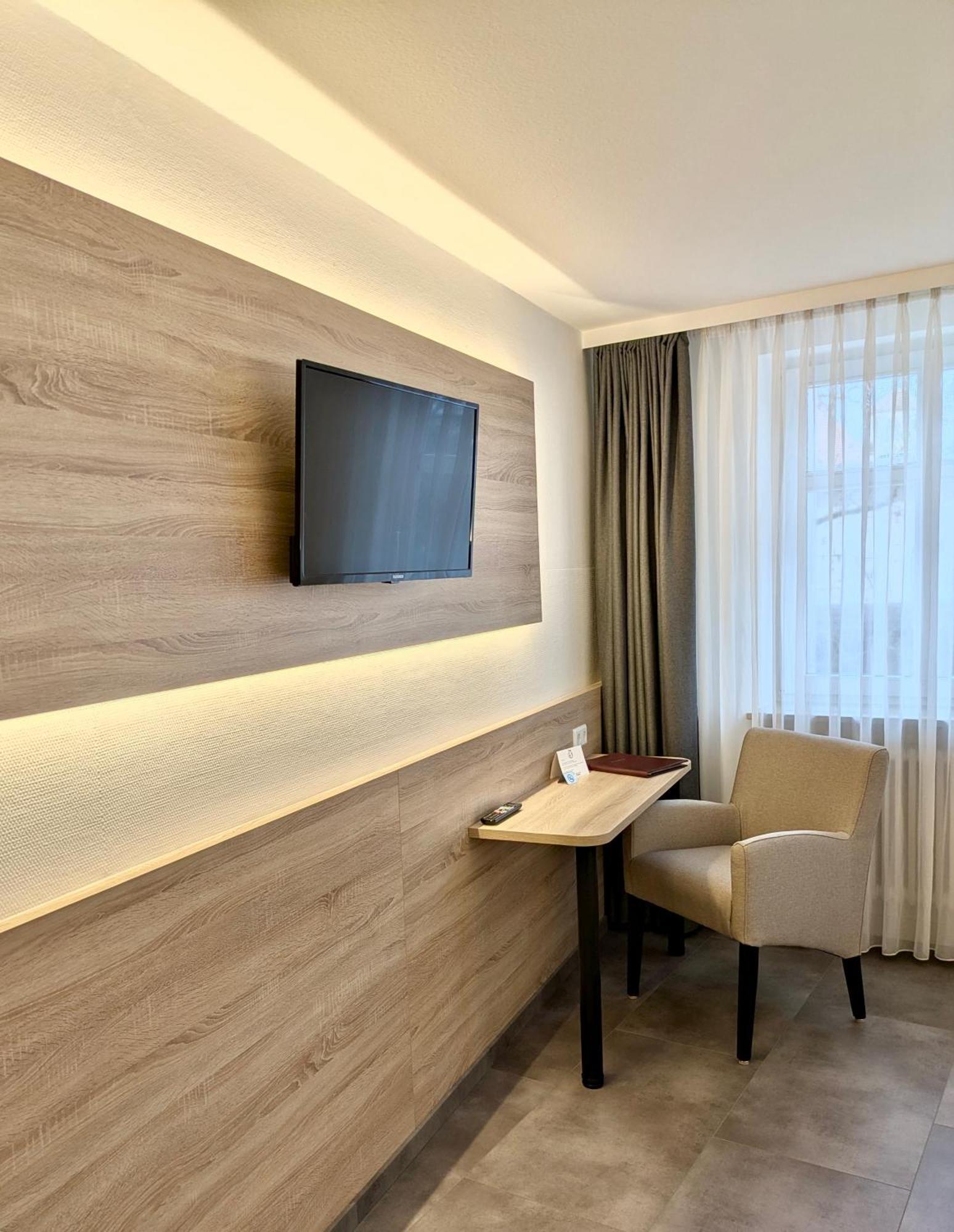 Hotel Garni Brugger Lindau  Bagian luar foto